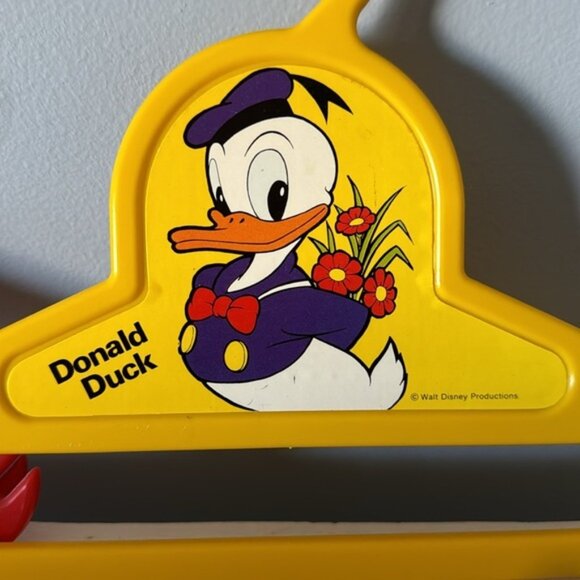 Vintage Set of Walt Disney Kids Plastic Hangers Mickey, Minnie, Donald - Picture 3 of 12